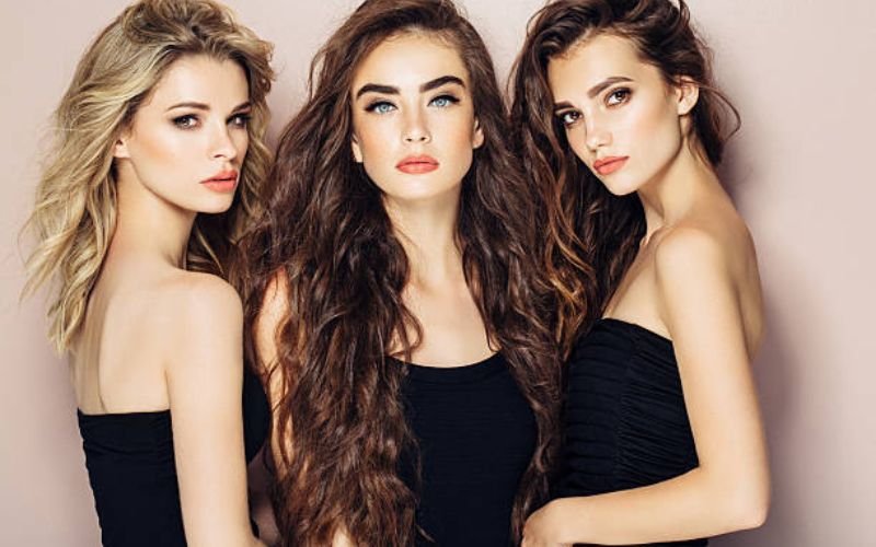 feminine cute hairstyles for long hair.